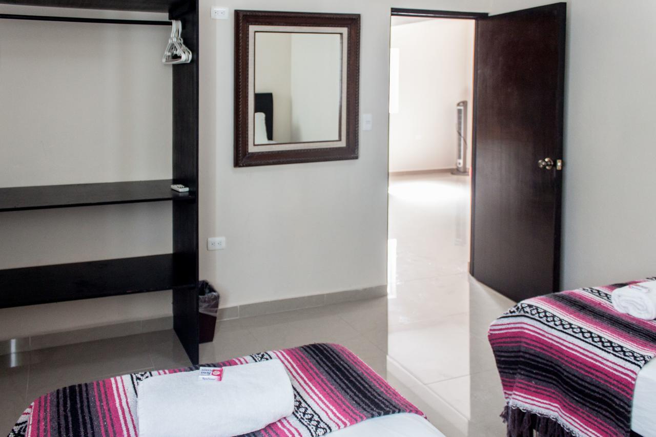 Whyz 4 You Private Rooms Puerto Morelos Extérieur photo