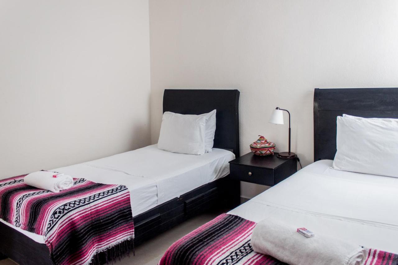 Whyz 4 You Private Rooms Puerto Morelos Extérieur photo