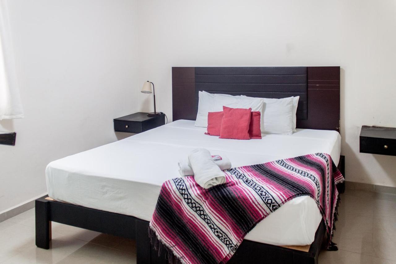 Whyz 4 You Private Rooms Puerto Morelos Extérieur photo
