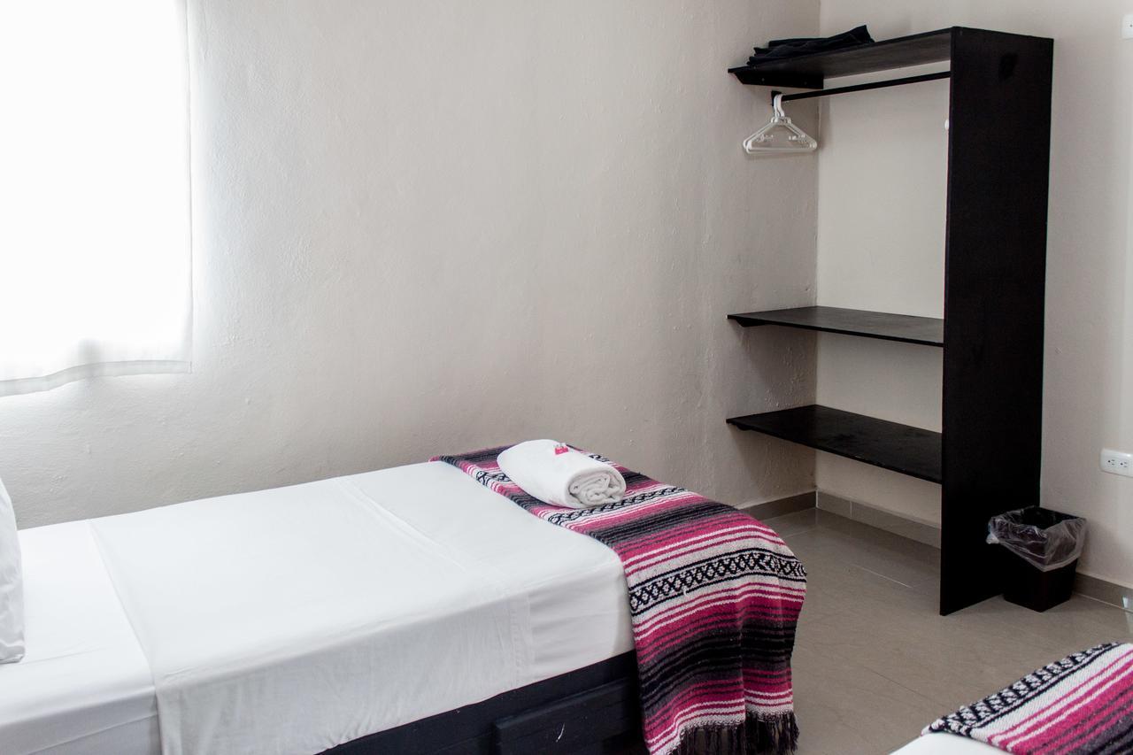 Whyz 4 You Private Rooms Puerto Morelos Extérieur photo